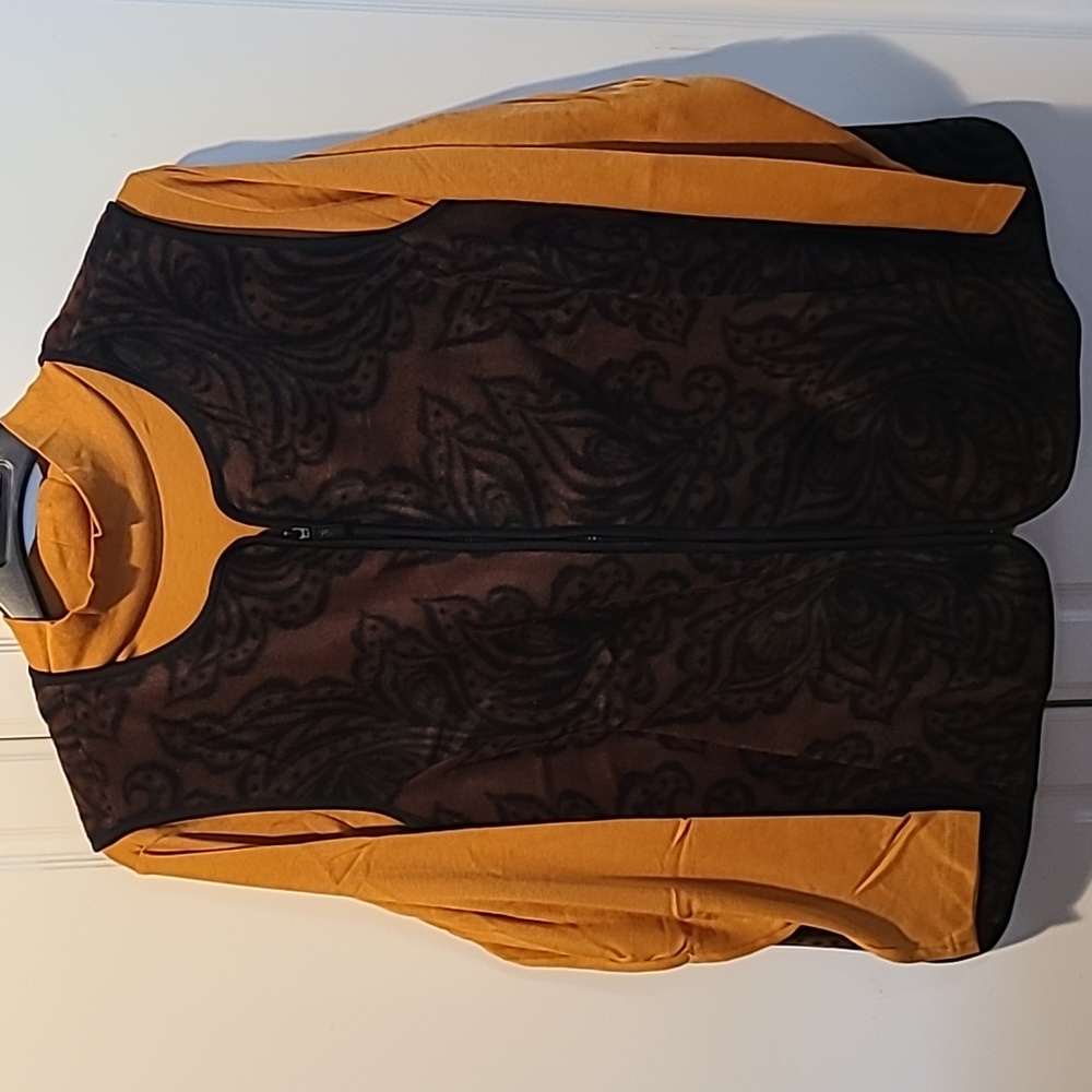 Bob Mackie 2 piece Top